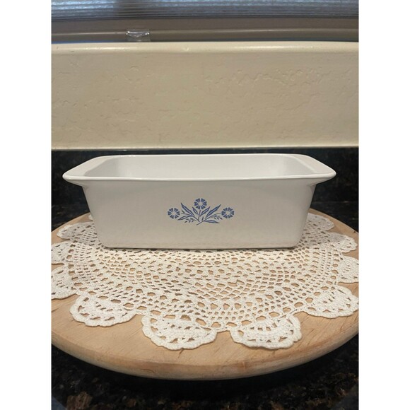 Corningware Other - Corning Ware Blue Cornflower Loaf Pan